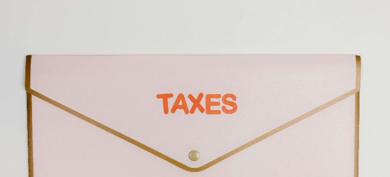 taxes envelope 