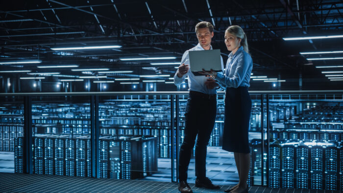 US Government Giant Data Relocation, Minimizing Downtime Strategies for a Seamless Data Center Migration